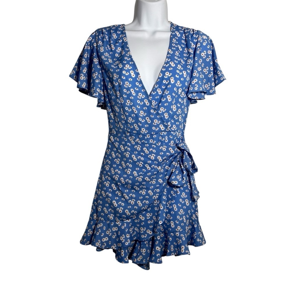 Princess Polly Daisy Floral Wrap skirt Romper Flutter Sleeve Size 2 Party Date